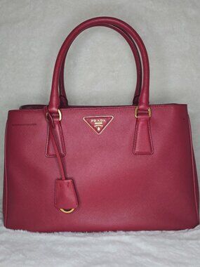 Prada Galleria Lux red Saffiano